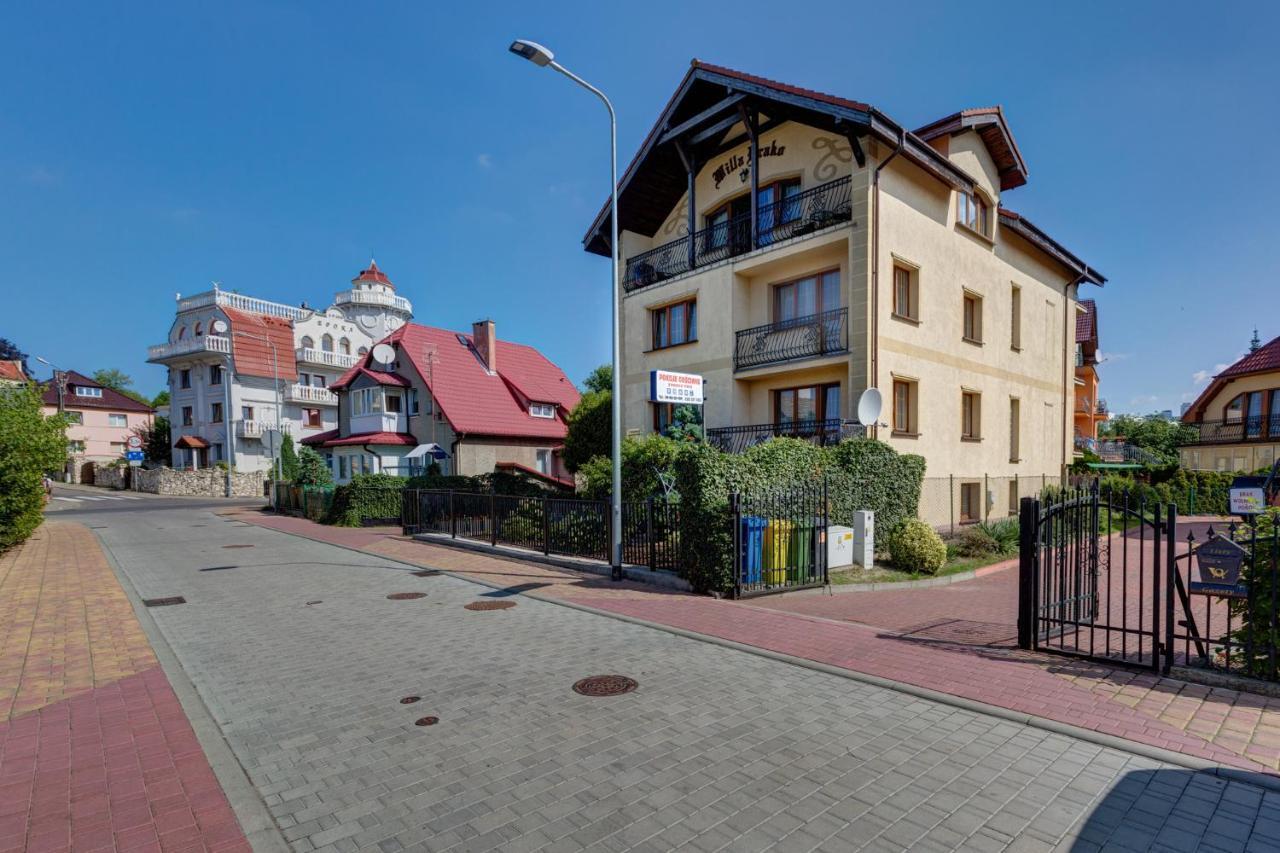 Willa Drako Miedzyzdroje Exteriör bild