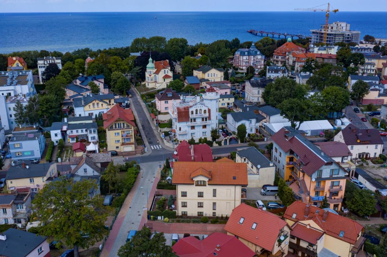 Willa Drako Miedzyzdroje Exteriör bild